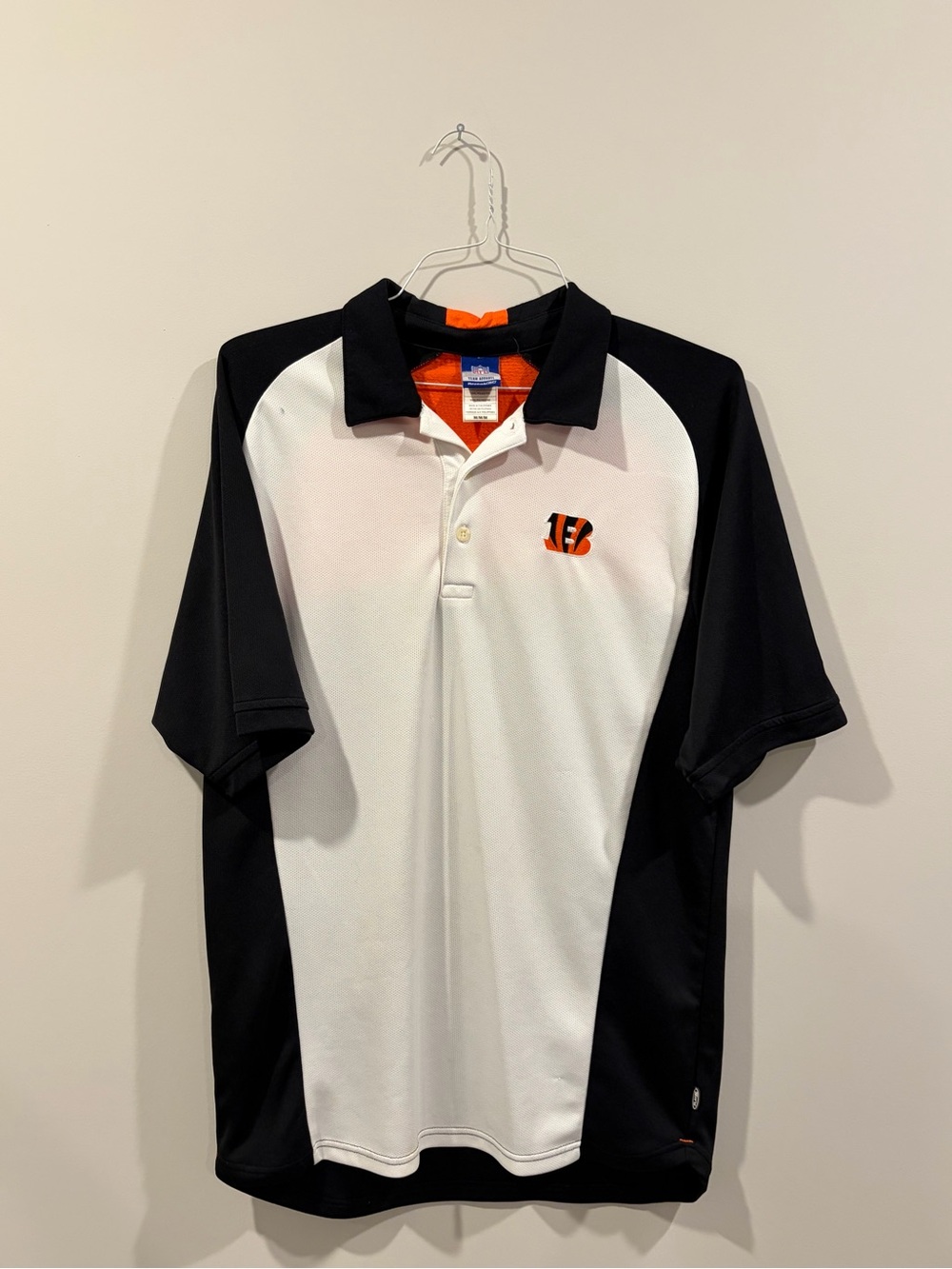 NFL Men's Bengal Logo Polo in Black, White & Orange
